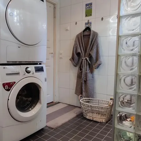 公寓 Moekki Luonnonrauhassa - Lemmikkiystaevaellinen *