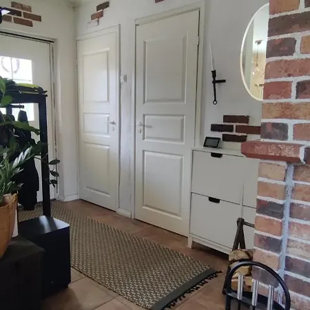 Moekki Luonnonrauhassa - Lemmikkiystaevaellinen Διαμέρισμα