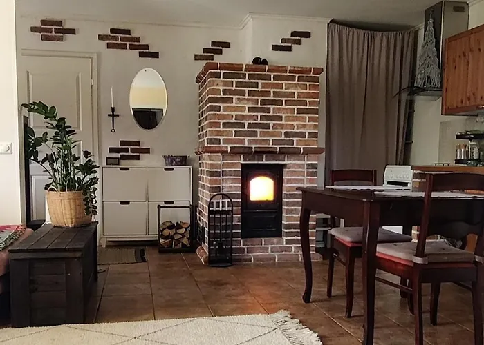 Moekki Luonnonrauhassa - Lemmikkiystaevaellinen Appartamento Karkola